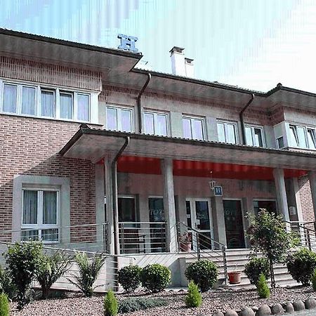 Hotel La Guindal Arriondas Ngoại thất bức ảnh