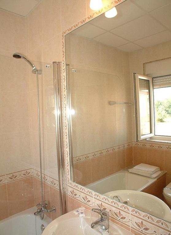 Hotel La Guindal Arriondas Phòng bức ảnh
