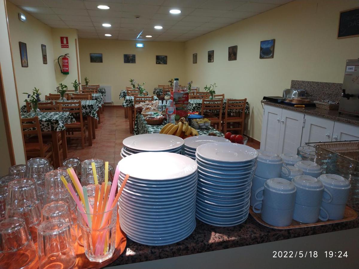 Hotel La Guindal Arriondas Ngoại thất bức ảnh