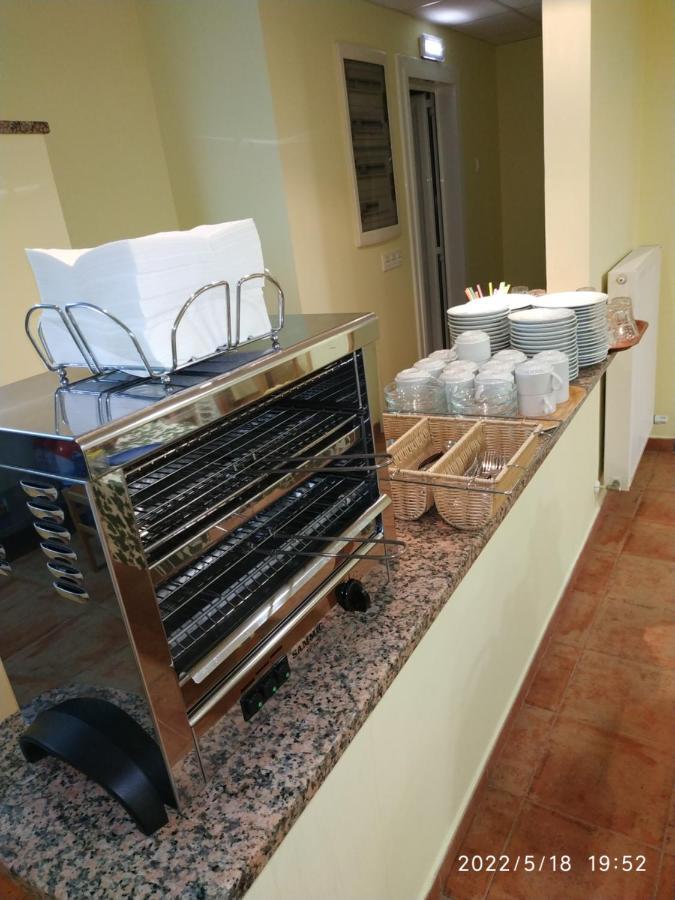 Hotel La Guindal Arriondas Ngoại thất bức ảnh
